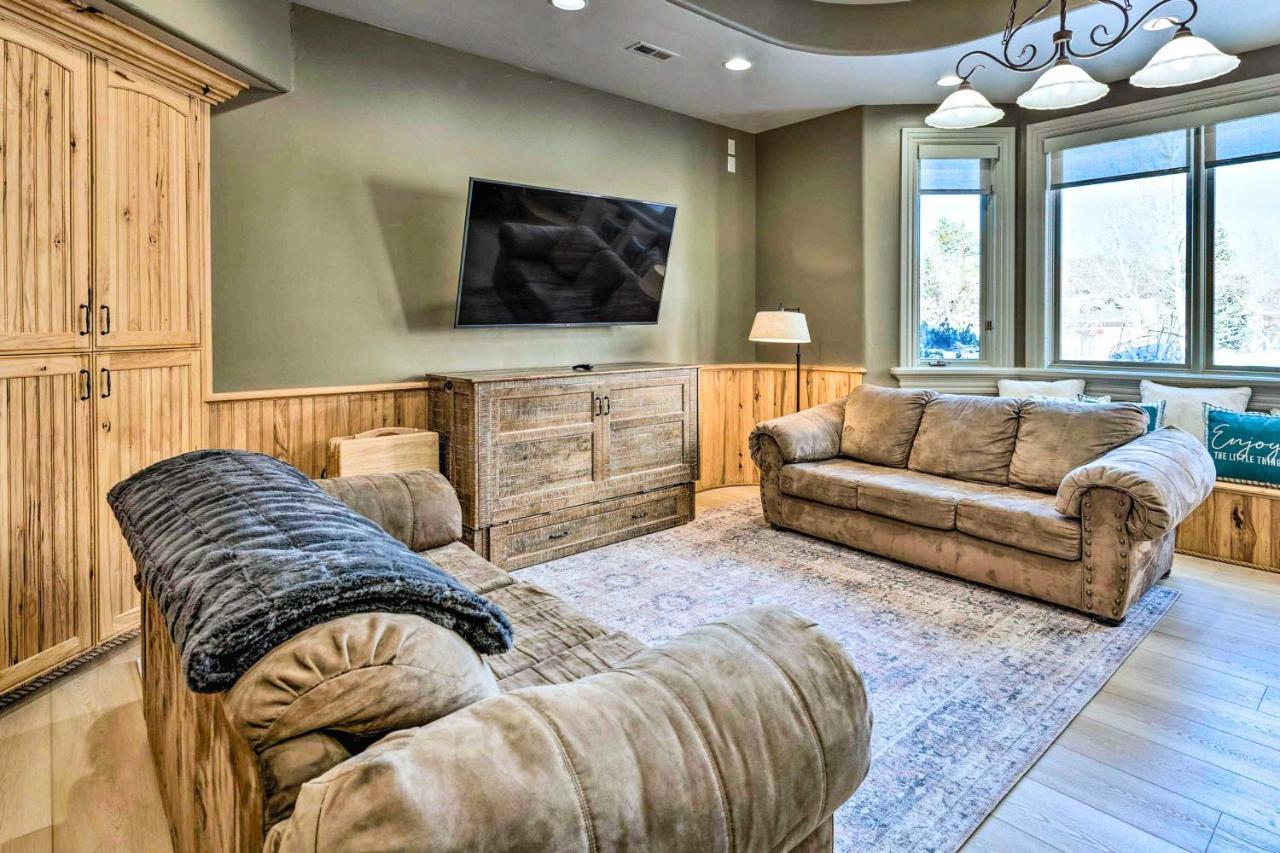 Family-Friendly Utah Vacation Rental Near Skiing! Sandy Exterior photo